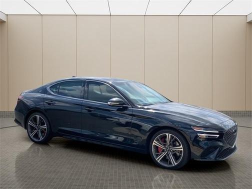 2025 Genesis G70 3.3T Sport Advanced