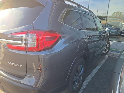 2024 Subaru Ascent Premium