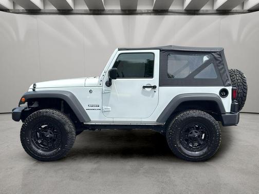 Bright White Clearcoat 2017 Jeep Wrangler Sport