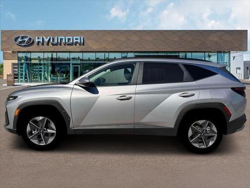 Shimmering Silver 2026 Hyundai TUCSON Hybrid SEL Convenience