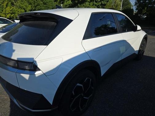 2022 Hyundai IONIQ 5 SEL