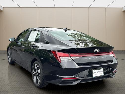 Onyx Black 2023 Hyundai ELANTRA SEL