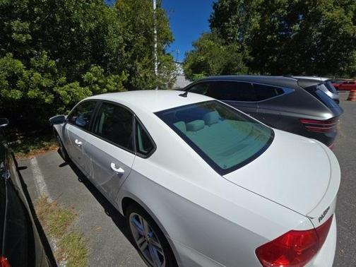 2013 Volkswagen Passat 2.0 TDI SEL Premium