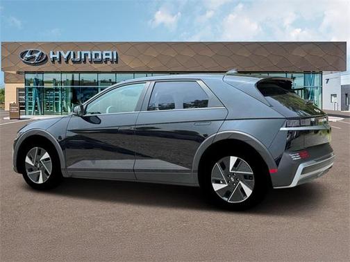 2025 Hyundai IONIQ 5 SE