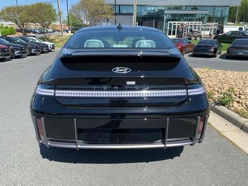 2025 Hyundai IONIQ 6 SEL