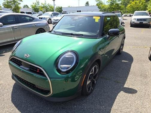 2025 MINI Hardtop