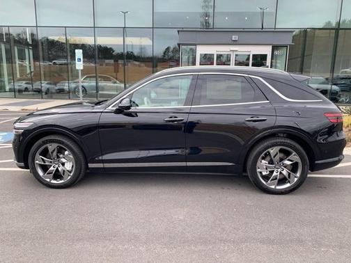 2025 Genesis Electrified GV70 Advanced