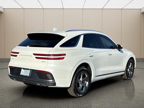 2026 Genesis GV70 2.5T