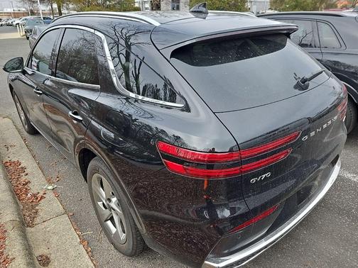 2026 Genesis GV70 2.5T