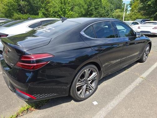 2025 Genesis G70 2.5T