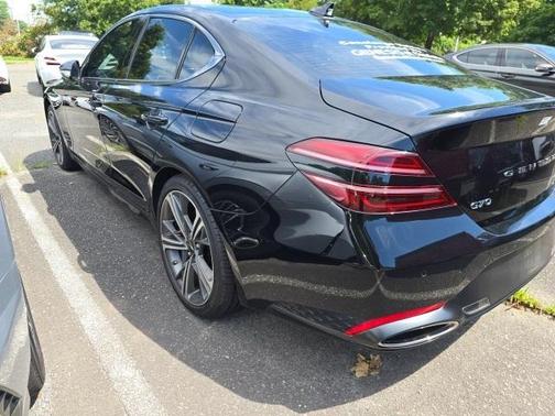 2025 Genesis G70 2.5T
