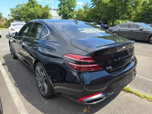 2025 Genesis G70 2.5T