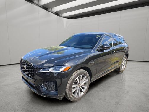 Santorini Black 2025 Jaguar F-PACE P250 R-Dynamic S