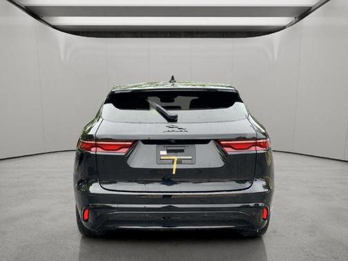 Santorini Black 2025 Jaguar F-PACE P250 R-Dynamic S