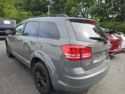 2020 Dodge Journey SE Value