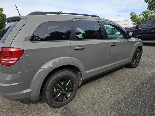 2020 Dodge Journey SE Value