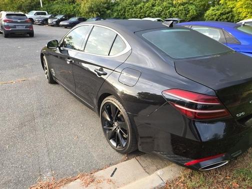 2022 Genesis G70 3.3T