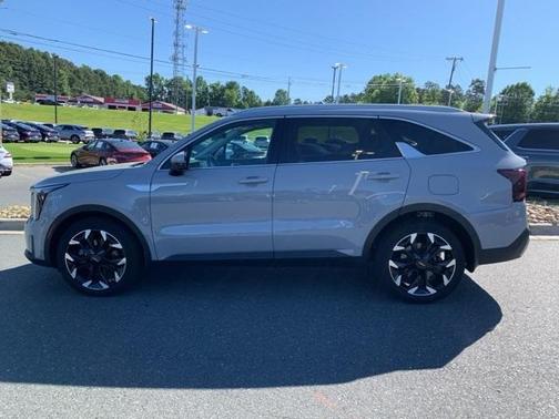 2024 Kia Sorento SX