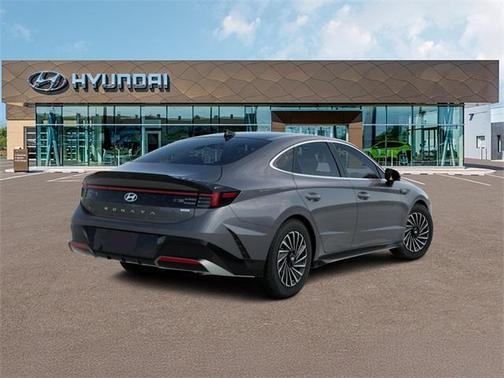 2026 Hyundai SONATA Hybrid Limited