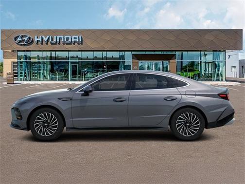 2026 Hyundai SONATA Hybrid Limited