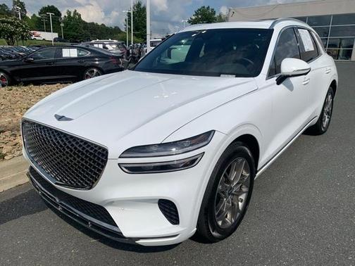 2025 Genesis GV70 2.5T