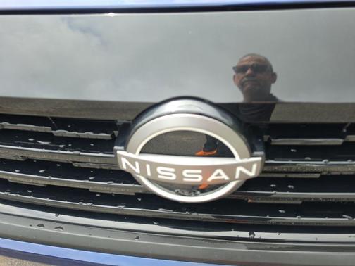 Deep Blue Pearl 2025 Nissan Kicks SR