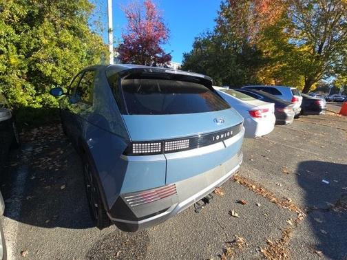 2024 Hyundai IONIQ 5 SEL