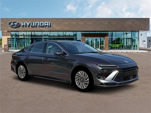 2026 Hyundai SONATA Hybrid SEL