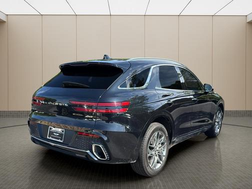 Vik Black 2025 Genesis GV70 2.5T