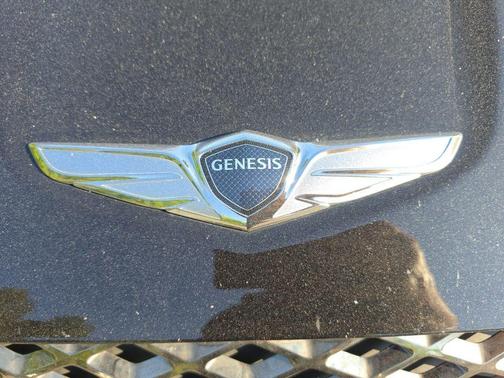 Vik Black 2025 Genesis GV70 2.5T