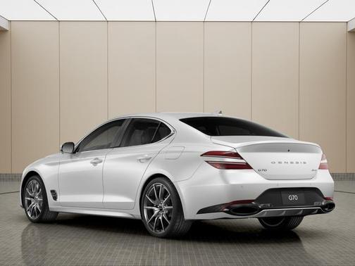 2026 Genesis G70 2.5T Prestige