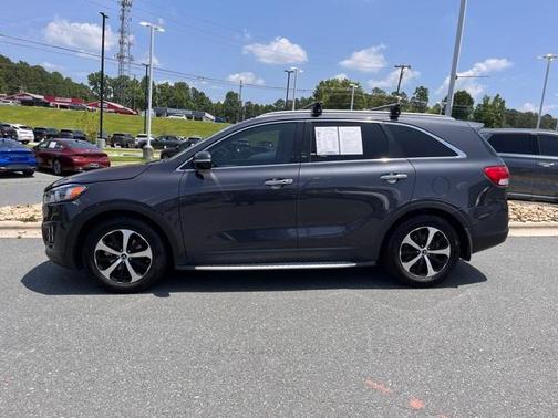 2017 Kia Sorento EX