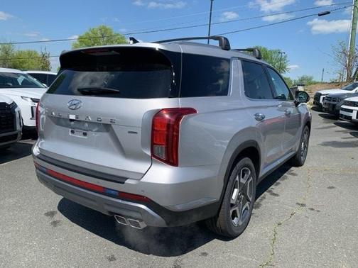 2025 Hyundai PALISADE SEL Premium