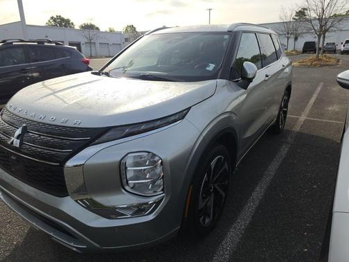 2022 Mitsubishi Outlander SEL