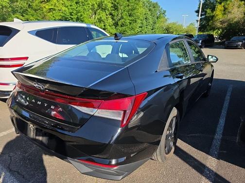 Phantom Black 2023 Hyundai ELANTRA SEL