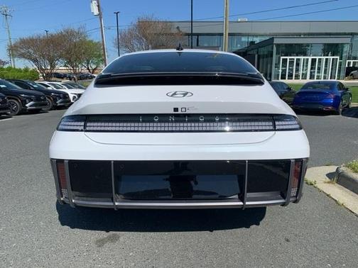 2025 Hyundai IONIQ 6 Limited