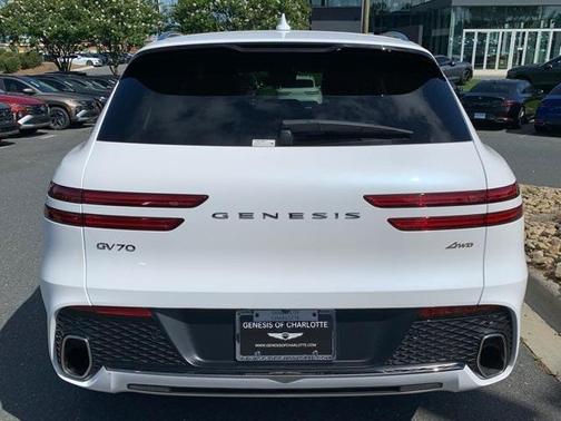 2025 Genesis GV70 2.5T