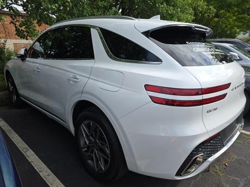 2025 Genesis GV70 2.5T