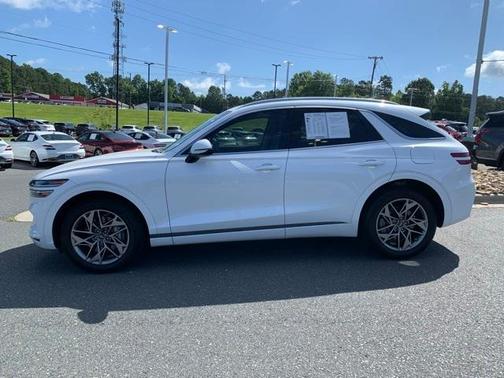 2025 Genesis GV70 2.5T