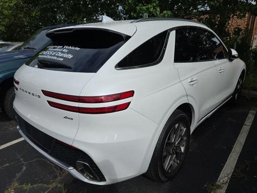 2025 Genesis GV70 2.5T