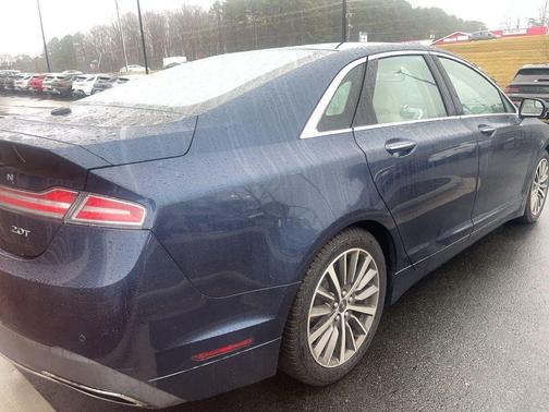 2017 Lincoln MKZ Premiere