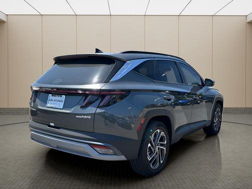 Amazon Gray 2025 Hyundai TUCSON Hybrid Limited