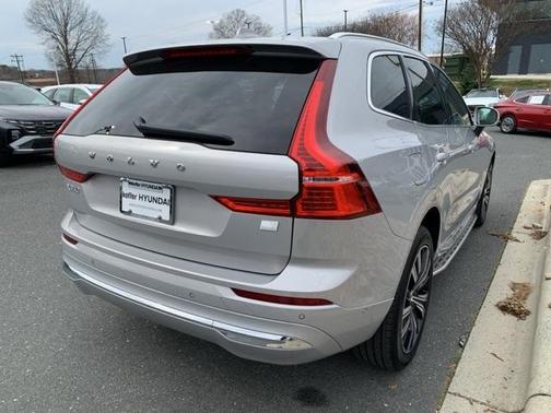 2022 Volvo XC60 Recharge Plug-In Hybrid T8 Inscription