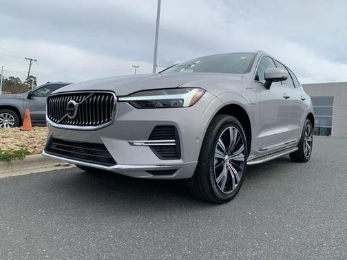 2022 Volvo XC60 Recharge Plug-In Hybrid T8 Inscription