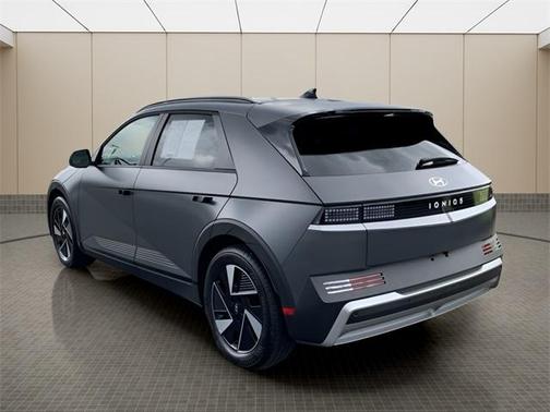 2025 Hyundai IONIQ 5 SEL