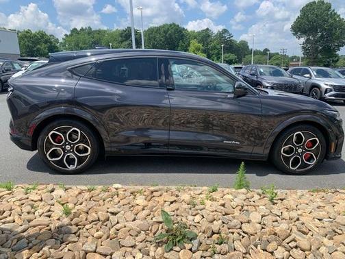 2021 Ford Mustang Mach-E GT