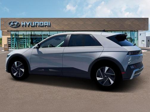 Cyber Gray 2026 Hyundai IONIQ 5 SE