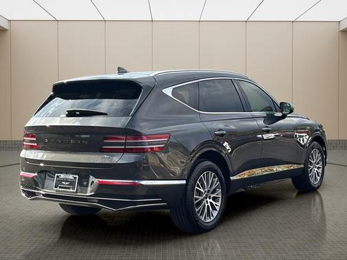 2025 Genesis GV80 2.5T