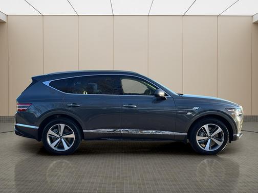 2023 Genesis GV80 2.5T