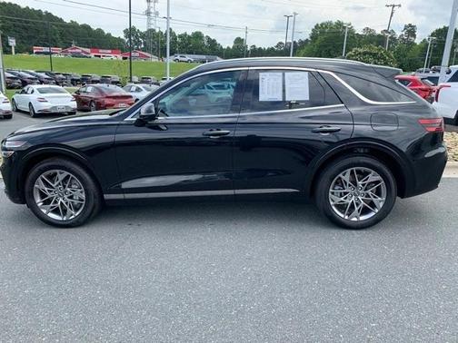 2025 Genesis GV70 2.5T